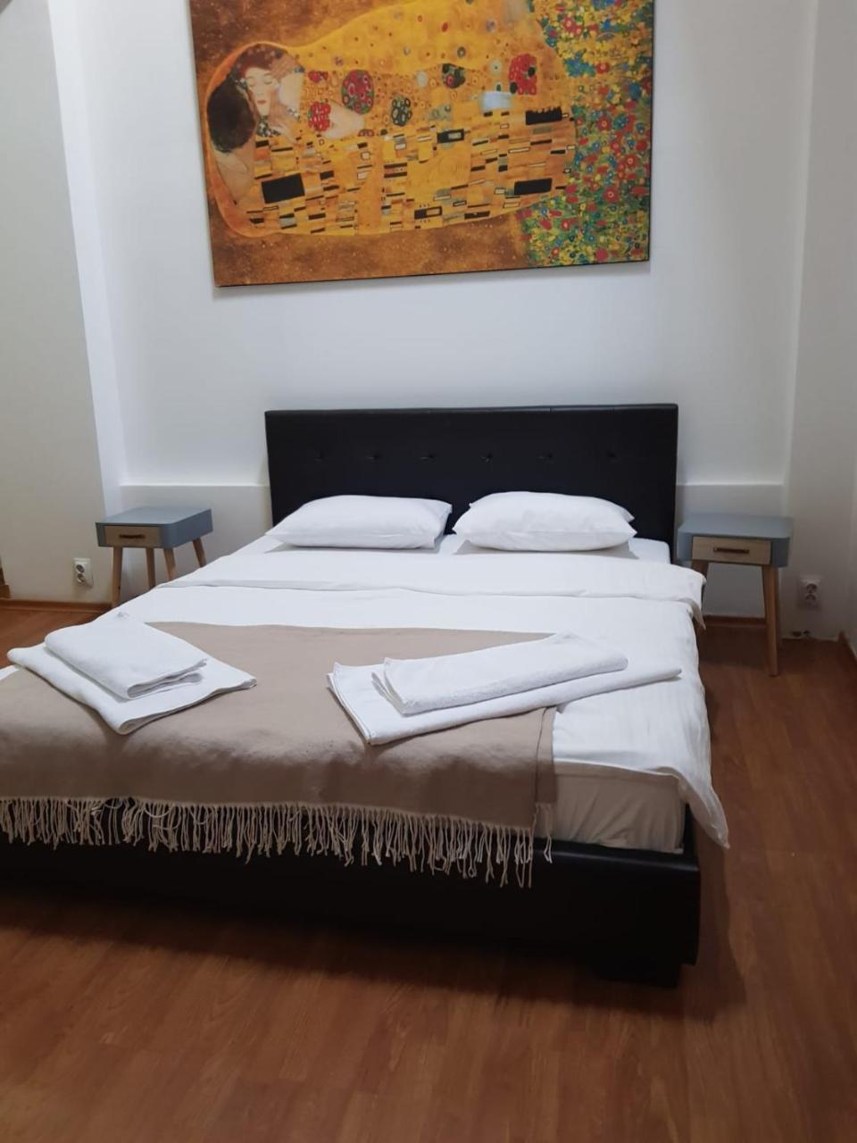 Nonna Mia Hotel بوخارست المظهر الخارجي الصورة