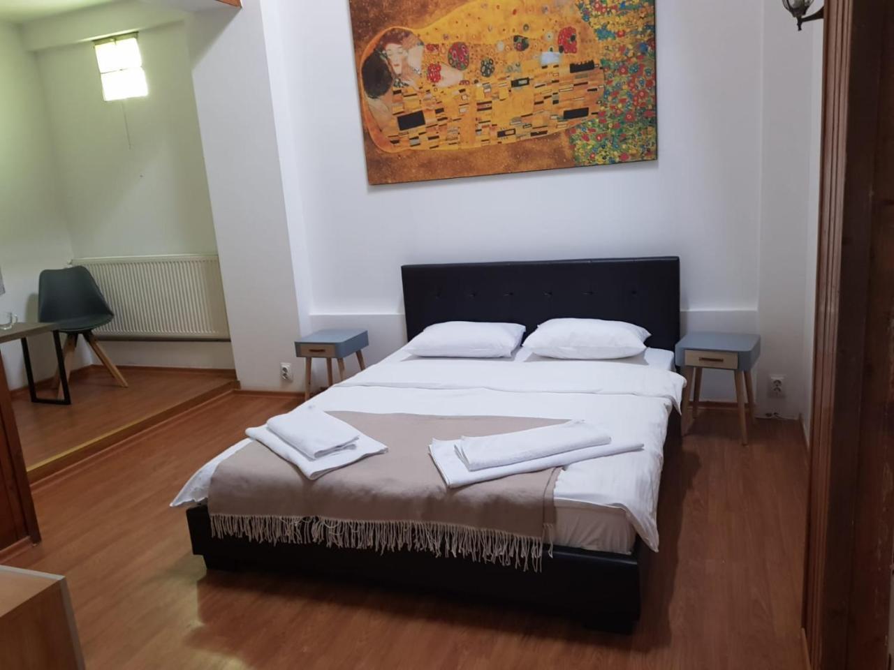 Nonna Mia Hotel بوخارست المظهر الخارجي الصورة